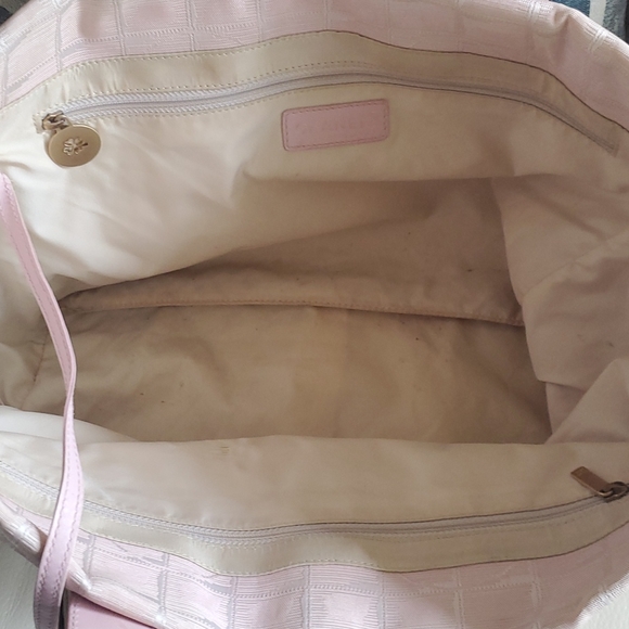 💥💥SOLD💥💥Chanel travel line bag - Picture 7 of 17